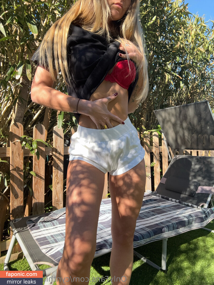 Cynthia Bouzignac, cynthiabgc, cynthiabouzignac Alastonvuodot OnlyFans Kuva #113