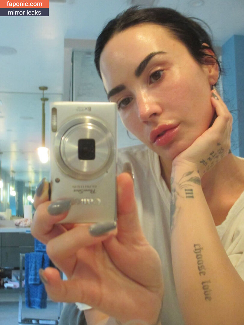 Demi Lovato, ddlovato, https:, tonia_williams Alastonvuodot OnlyFans Kuva #1089