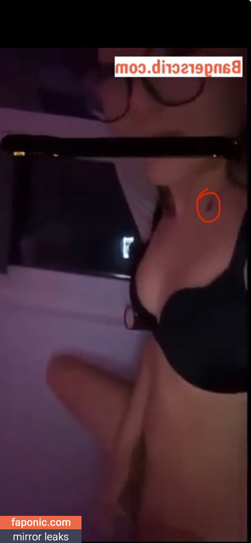 Helydia, helydiaa, https:, iamhely Alastonvuodot OnlyFans Kuva #3