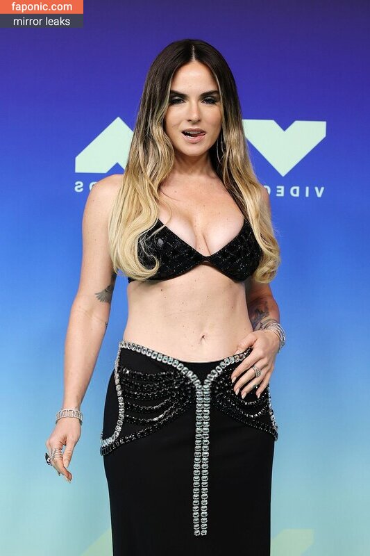 JoJo Levesque, iamjojo Alastonvuodot  Kuva #14