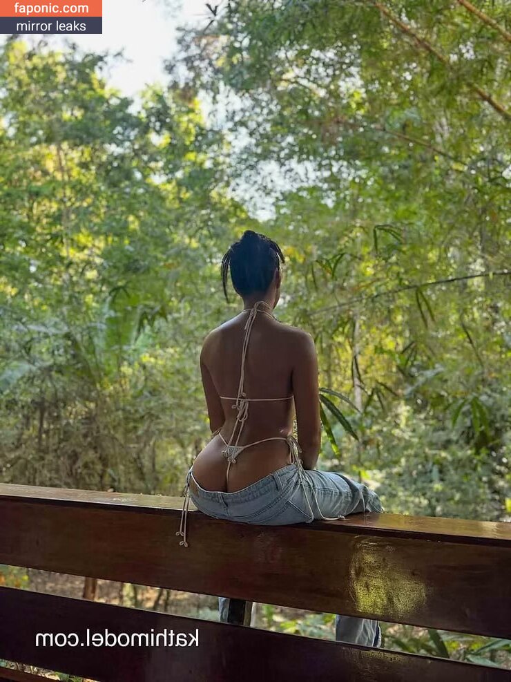 Kathycr, kathimodel, kathycr_, khatycr Alastonvuodot OnlyFans Kuva #350