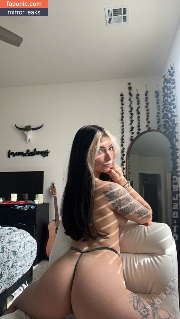 _madison.autumn_, madison.autumn, madison_lippy, madisonlippy Alastonvuodot OnlyFans Kuva #240