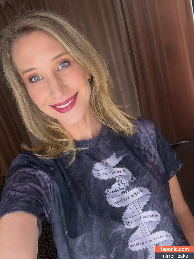 Maude Garrett, geekbomb, https:, maudegarrett Alastonvuodot OnlyFans/Patreon Kuva #11