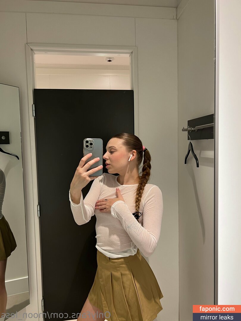 Kleo, moon_less Alastonvuodot OnlyFans Kuva #95