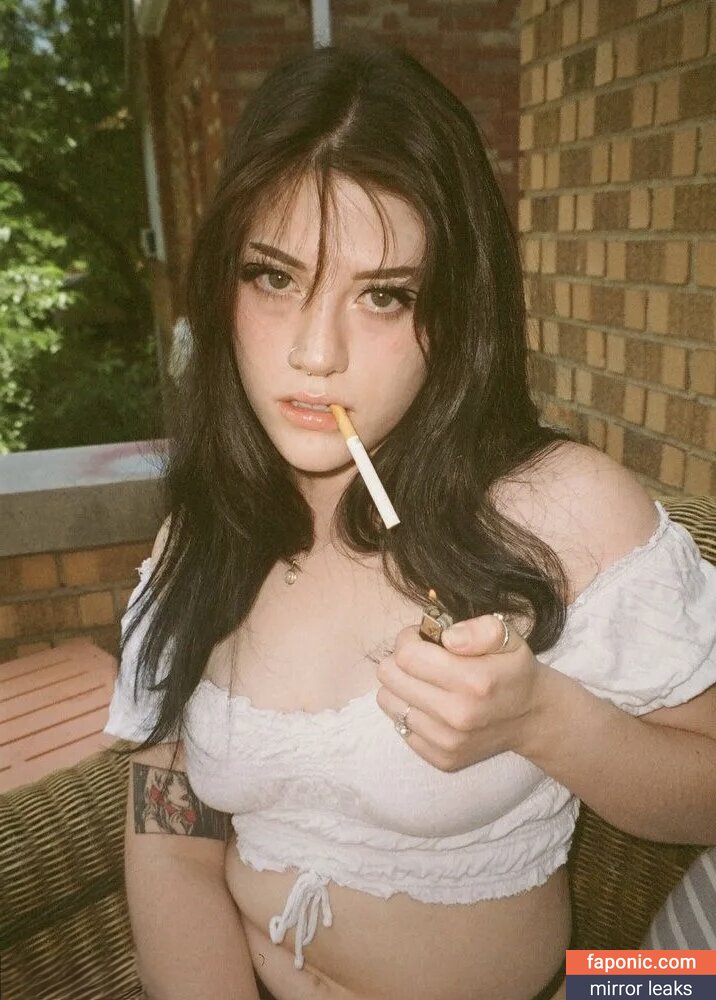 notnonicegal Alastonvuodot OnlyFans Kuva #5