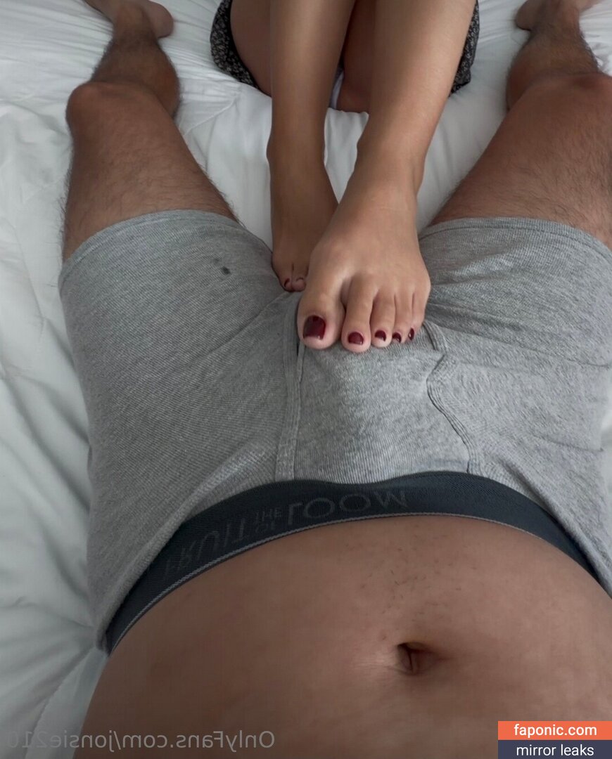 Olivia Jones, jonsie210, tony0121 Alastonvuodot OnlyFans Kuva #28