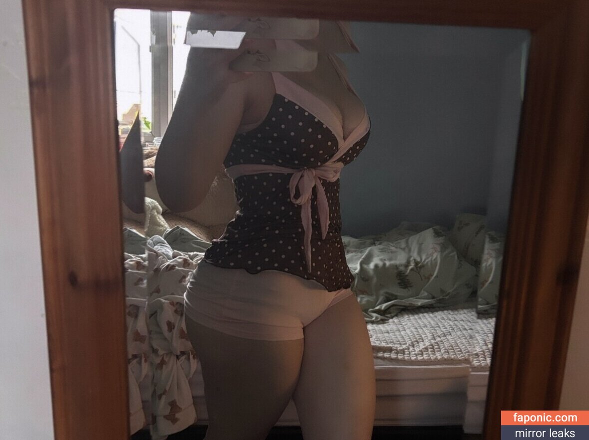 Robyn, robynsnotreal, rrr0byn, therealredrobyn Alastonvuodot OnlyFans Kuva #131