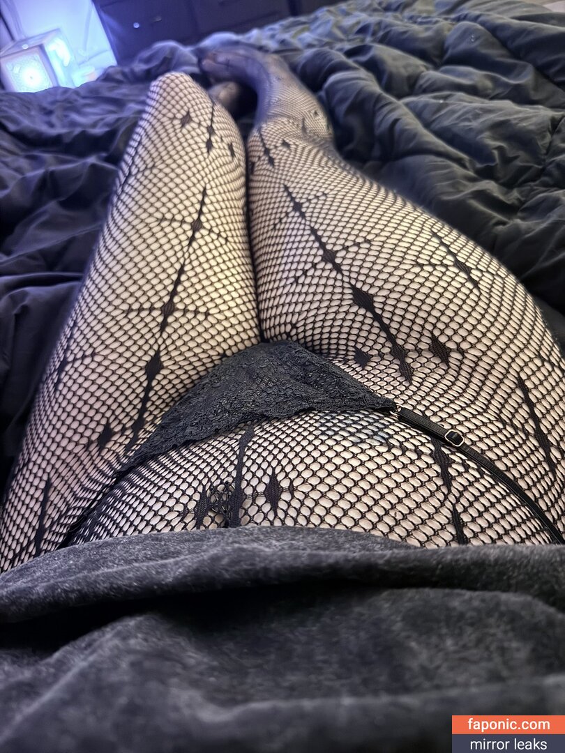 Sylvee, SylveeVT, ashhbearr_, onlyfans Alastonvuodot OnlyFans Kuva #1