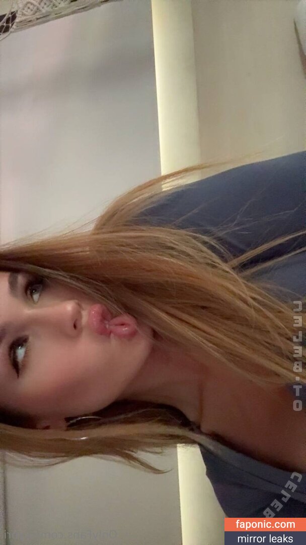 Sky Bri, https:, realskybri, skybri_, skybribaby, therealskybri Alastonvuodot OnlyFans Kuva #296