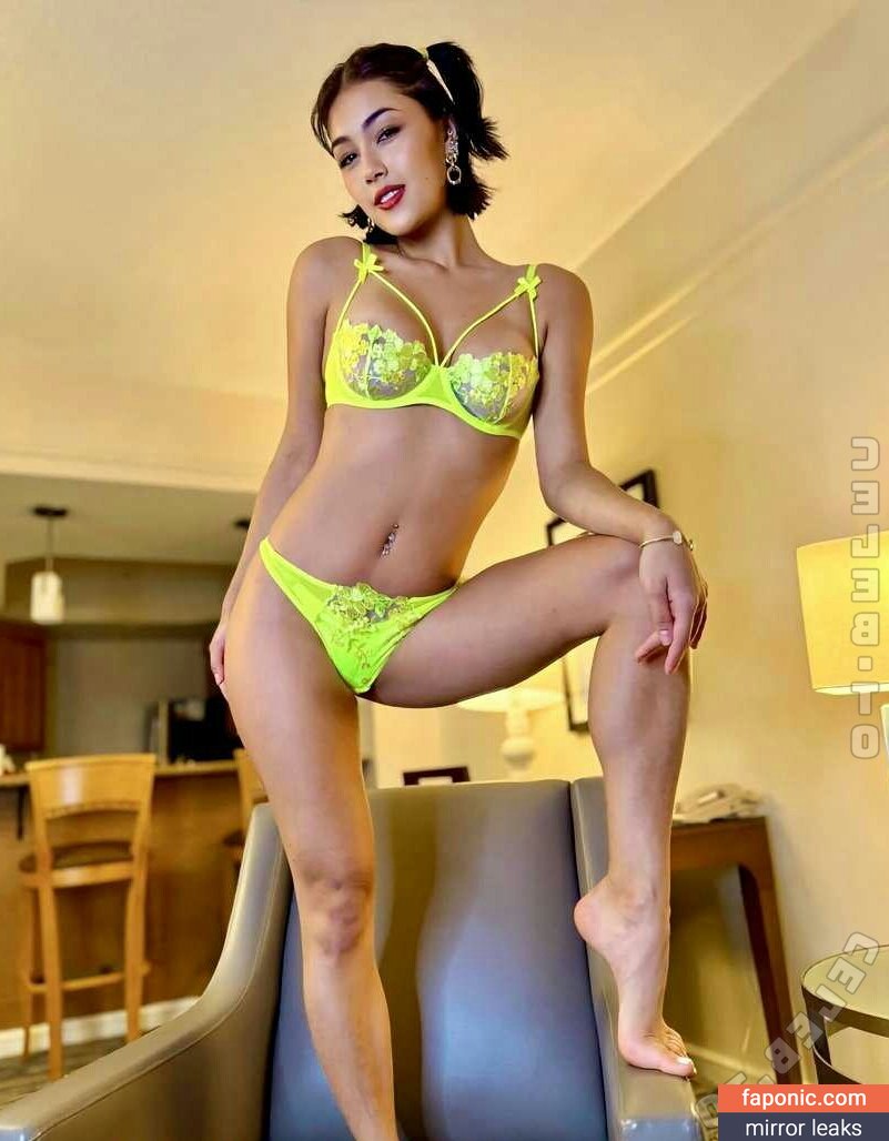 Kylin Milan, kylinmilan, mira_moony Alastonvuodot OnlyFans Kuva #47