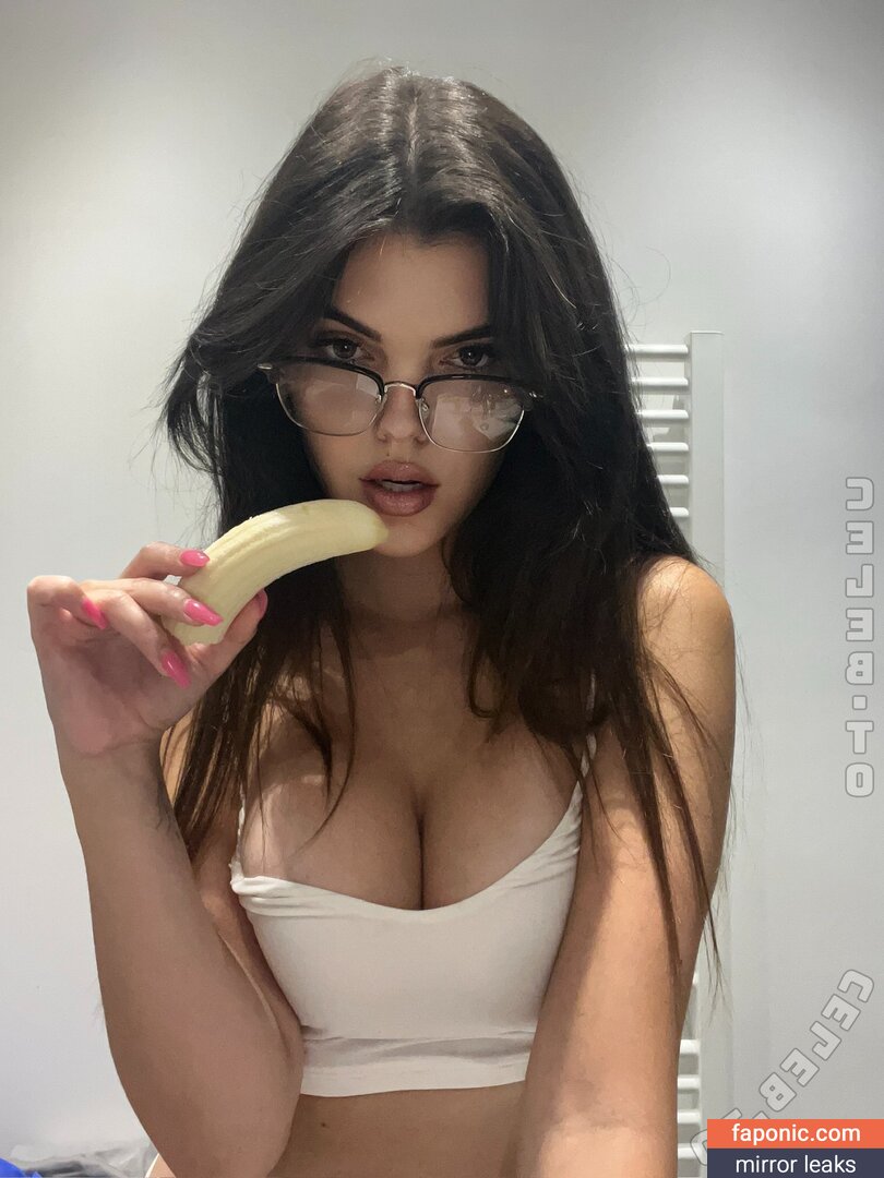 Lara Winter, lara-benjamina, lara.winter.73, lara_winter Alastonvuodot OnlyFans Kuva #232