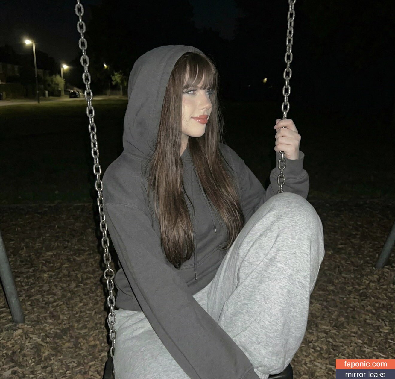 NatalieTwitch, Natalie_Uwu, Vlad Ncl, https:, natalie_uwu_official Alastonvuodot  Kuva #1