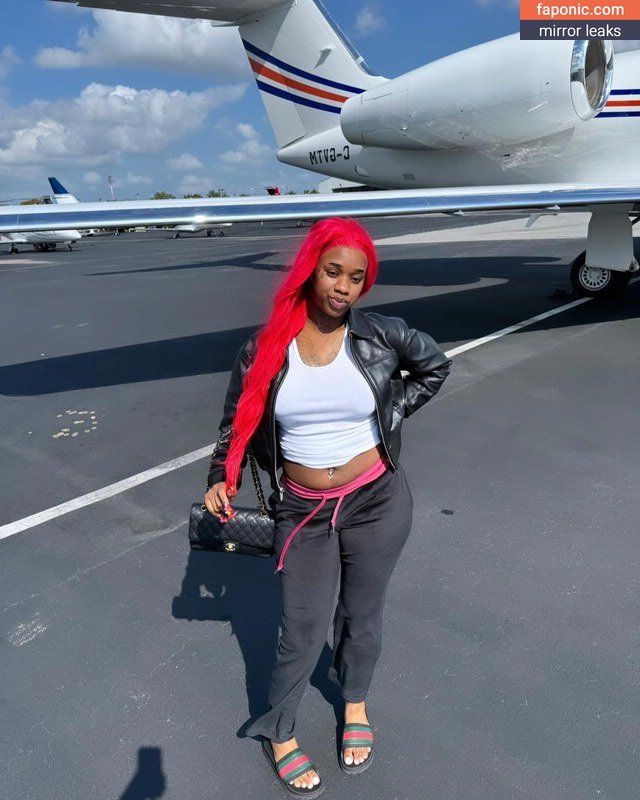 Sexxy Red, sexyred_mc, sexyyred Alastonvuodot OnlyFans Kuva #94