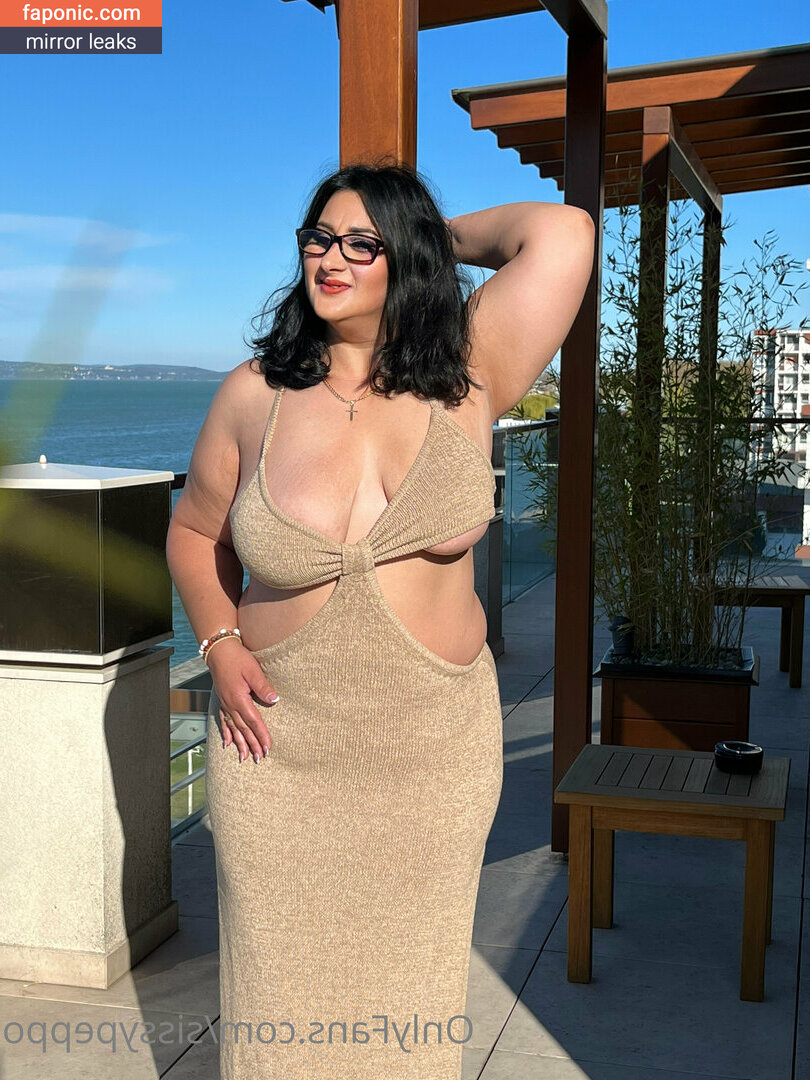 Sissy Peppo, Sissymycurvers, sissypeppo Alastonvuodot OnlyFans Kuva #30