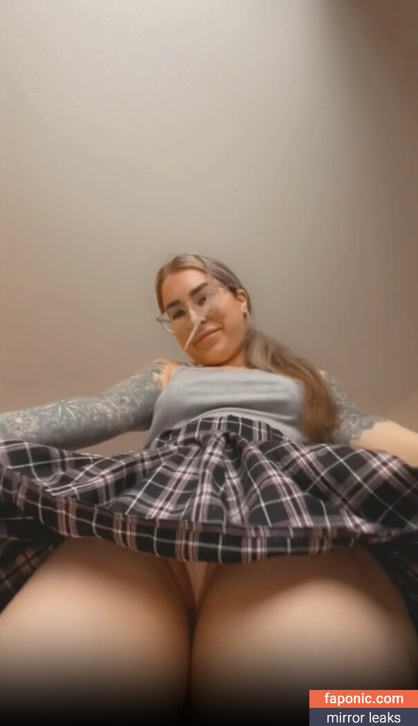 Jen Brett, JenBretty, https:, therealjenbretty Alastonvuodot OnlyFans Kuva #590