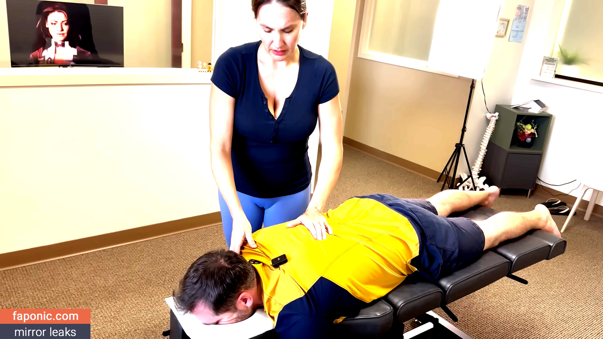 Brenda Mondragon, Chiropractor Alastonvuodot  Kuva #67