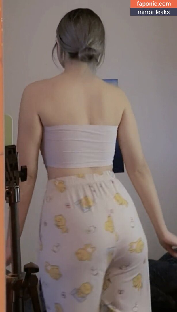 Heeheemoon, moon_nyang_, xailormoon Alastonvuodot OnlyFans Kuva #116