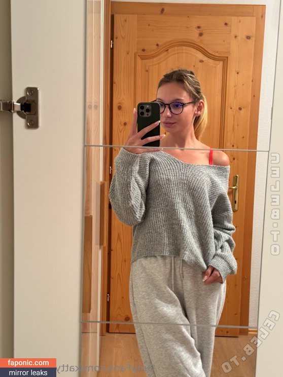 Katharina Hopfer, massage.katty, masseuse.katty Alastonvuodot OnlyFans Kuva #10