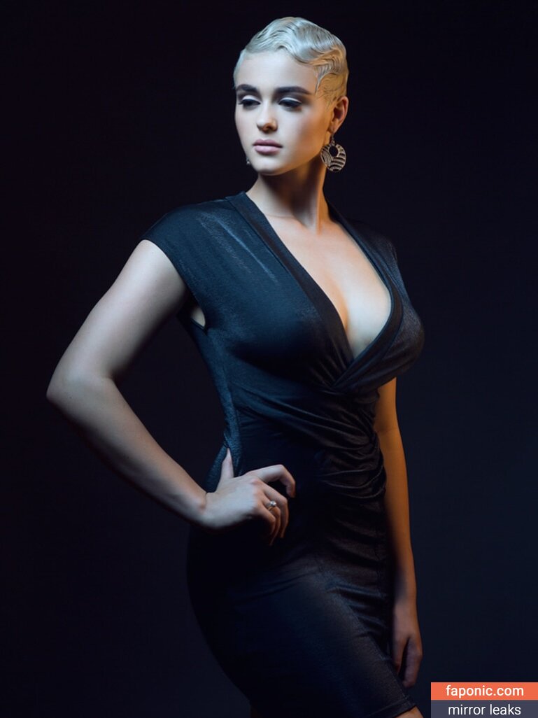 Stefania Ferrario, Stefania.Model, https:, stefania_model, stefaniaferrario, stefaniia_model Alastonvuodot OnlyFans Kuva #2