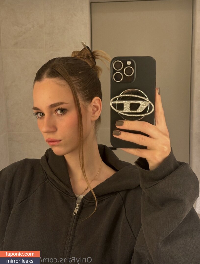 Anna Malyg0n, mmollyyy.ann Alastonvuodot  Kuva #332