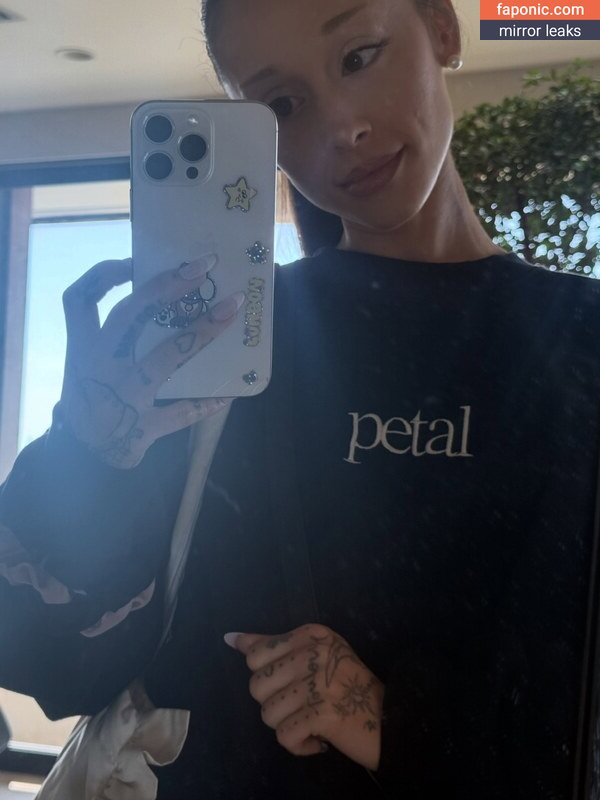 Ariana Grande, arianagrande, biancasotelo14 Alastonvuodot OnlyFans Kuva #194