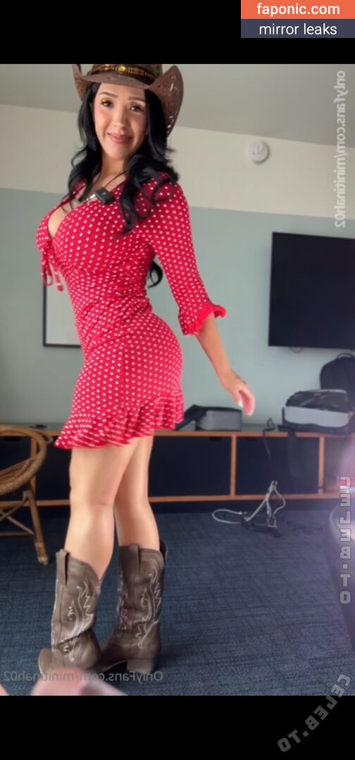 Cristina, minitinah, minitinah02, tinahxplorez Alastonvuodot OnlyFans Kuva #93