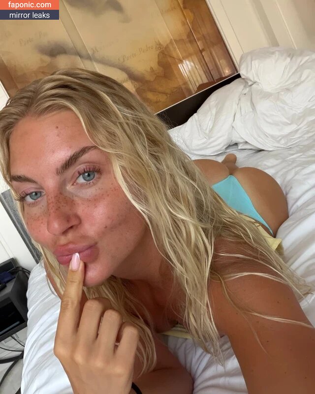 Lia Engel, LiaEngel4, lia.engel, liaengelofficial Alastonvuodot OnlyFans Kuva #29
