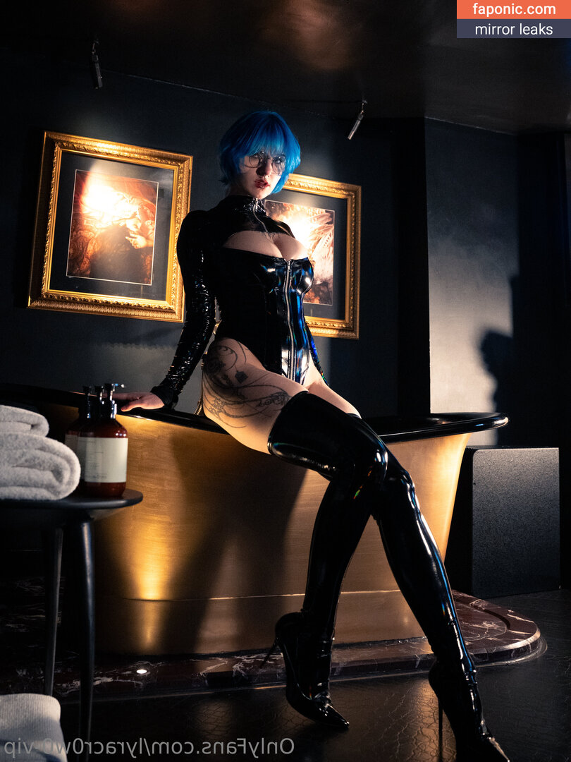 Lyra Crow, lyracr0w0 Alastonvuodot OnlyFans Kuva #302