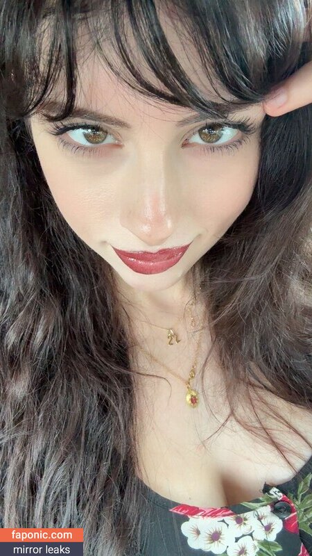 LITTLELIV, Liv Littlelivbug, littlelivbug Alastonvuodot OnlyFans Kuva #11