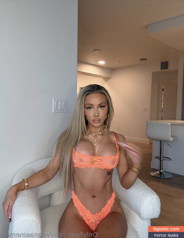 Vanna Einerson, vannaeinerson Alastonvuodot OnlyFans Kuva #31