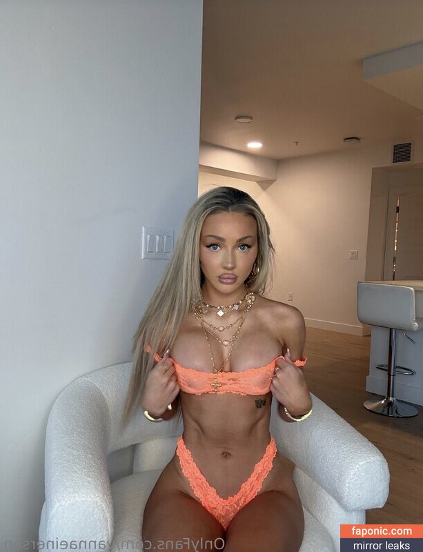 Vanna Einerson, vannaeinerson Alastonvuodot OnlyFans Kuva #38