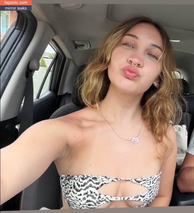 Halia Beamer, HaliaBeamer, aloha_halia Alastonvuodot OnlyFans Kuva #370