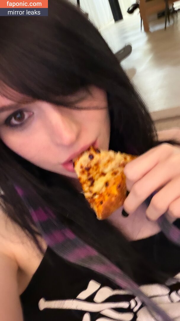 big_icky, ickypeach Alastonvuodot OnlyFans Kuva #3