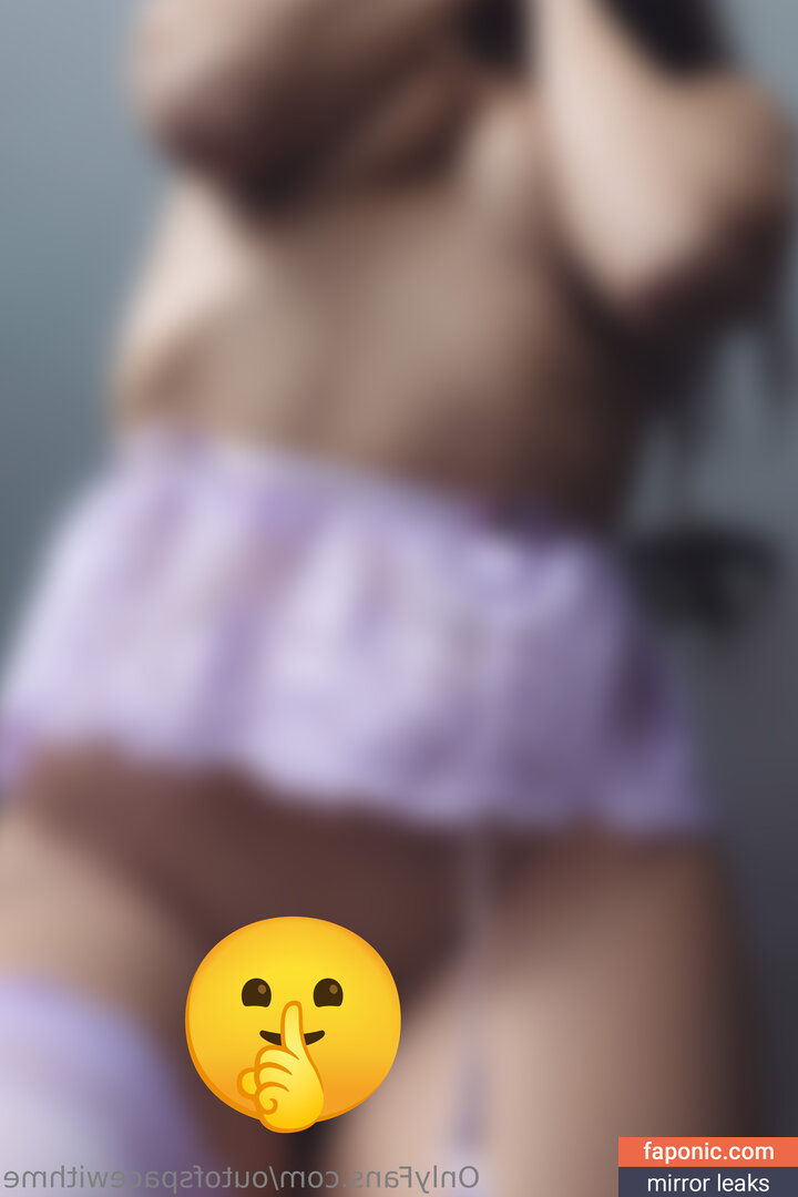 Vikioutofspace Alastonvuodot OnlyFans Kuva #25