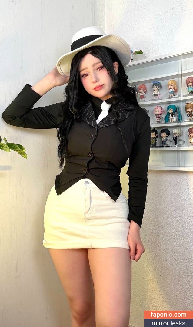 Upminaa, https: Alastonvuodot  Kuva #226