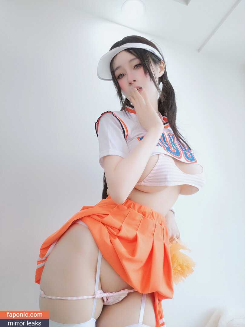 81silver811, baiyin81, baiyin811, silver81_, silver881, 白银81 Alastonvuodot OnlyFans/Patreon Kuva #1057