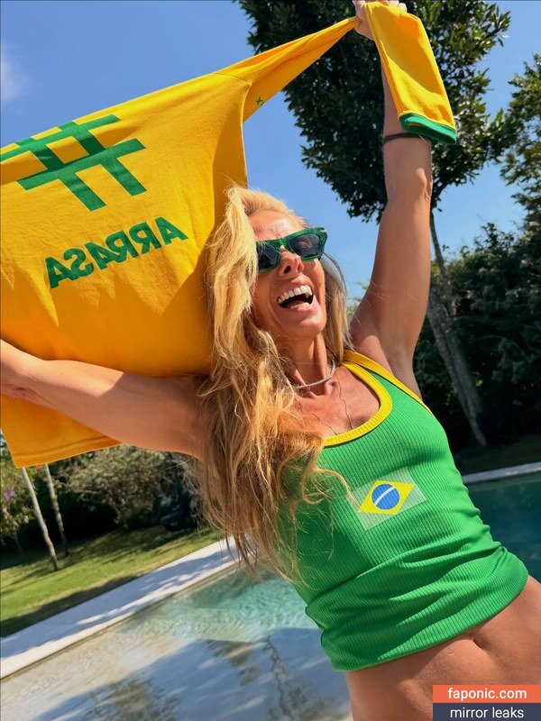 Adriane Galisteu, galisteuoficial Alastonvuodot  Kuva #332