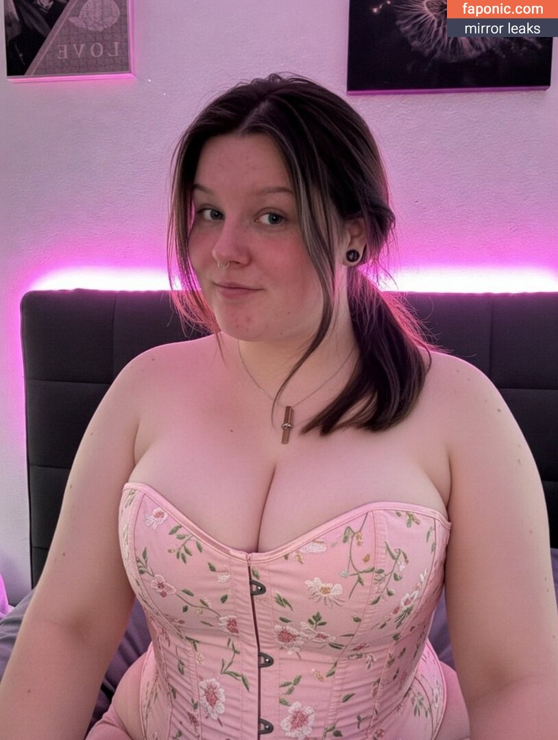 BBW, bbw_layla, chubby, curvy ladies, embersweetsvip, https:, monafaith, norarosejeanxx, vichotflix Alastonvuodot OnlyFans Kuva #27