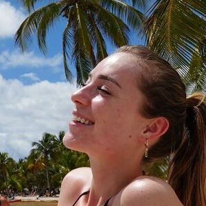 Charlotte Bobb