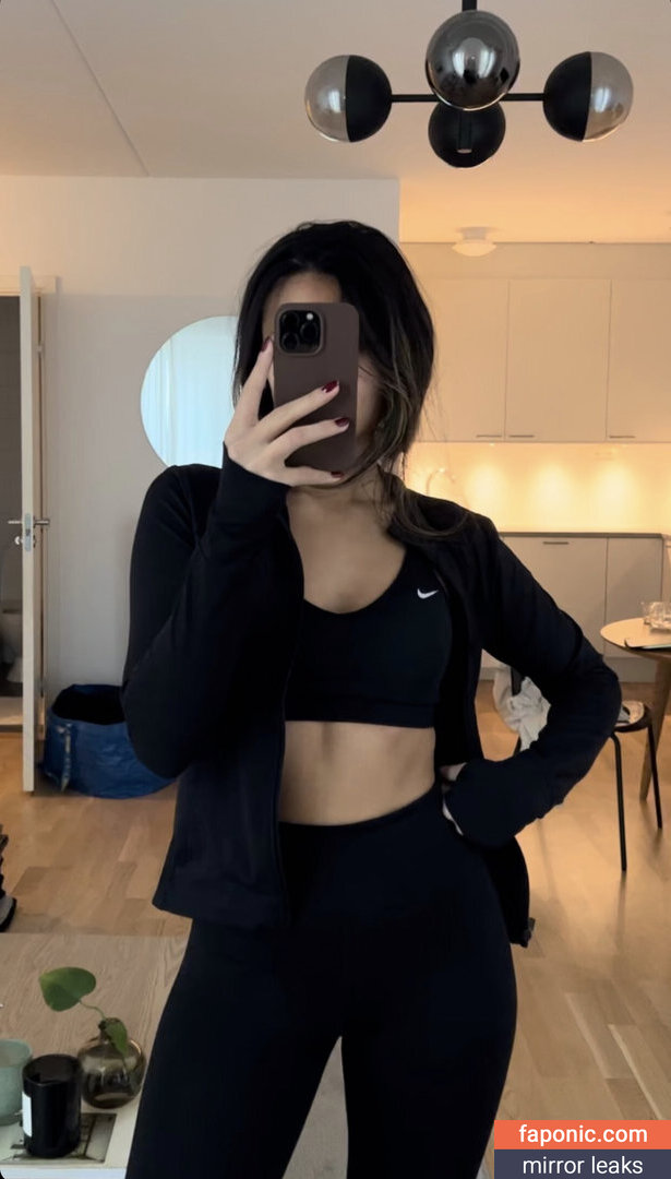 Nathalie Lok